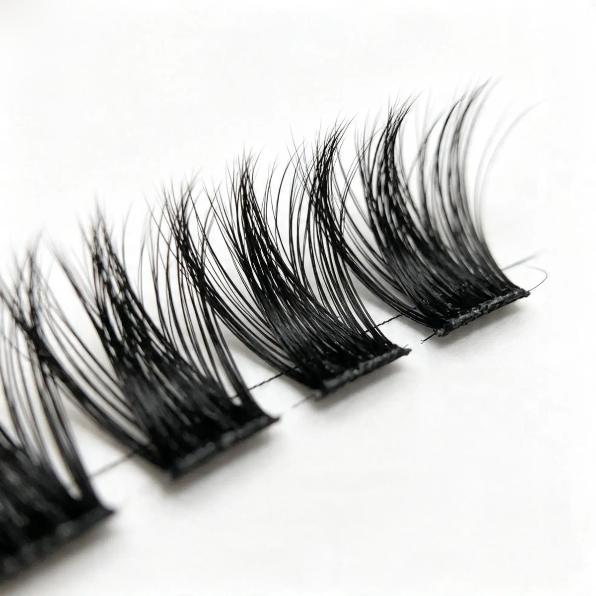 CILAB N°02 GLAM – Faux cils pré-collés volume élégant
